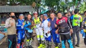 Bupati Dompu Bambang Firdaus Ikut Trabas Jelajahi Keindahan Wisata Kilo