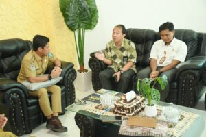 Bupati Dompu Terima Tim BPK NTB, Harap LKPD 2024 Semakin Baik