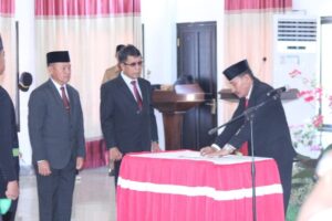 Wakil Bupati Dompu Secara Resmi Melantik Pelaksana Daerah Duta Pancasila Paskibraka Indonesia Tahun 2025