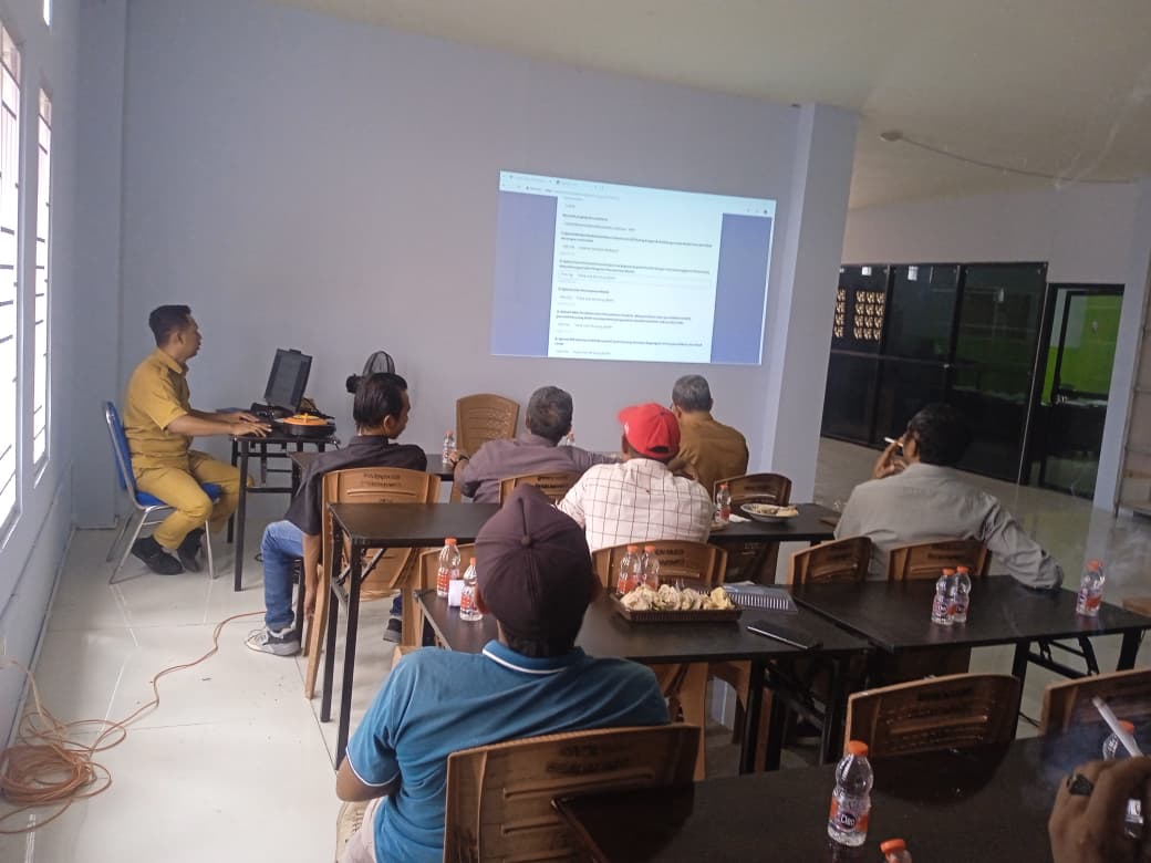 Kominfo Dompu Sosialisasikan Aplikasi Kerja Sama Media Massa