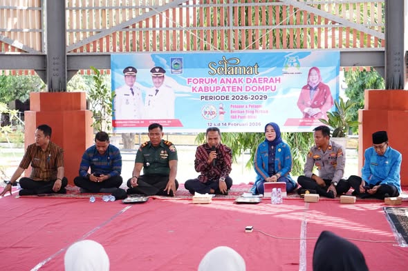 WAKIL BUPATI DOMPU HADIRI PEMBUKAAN FORUM ANAK DAERAH PERIODE 2026-2029